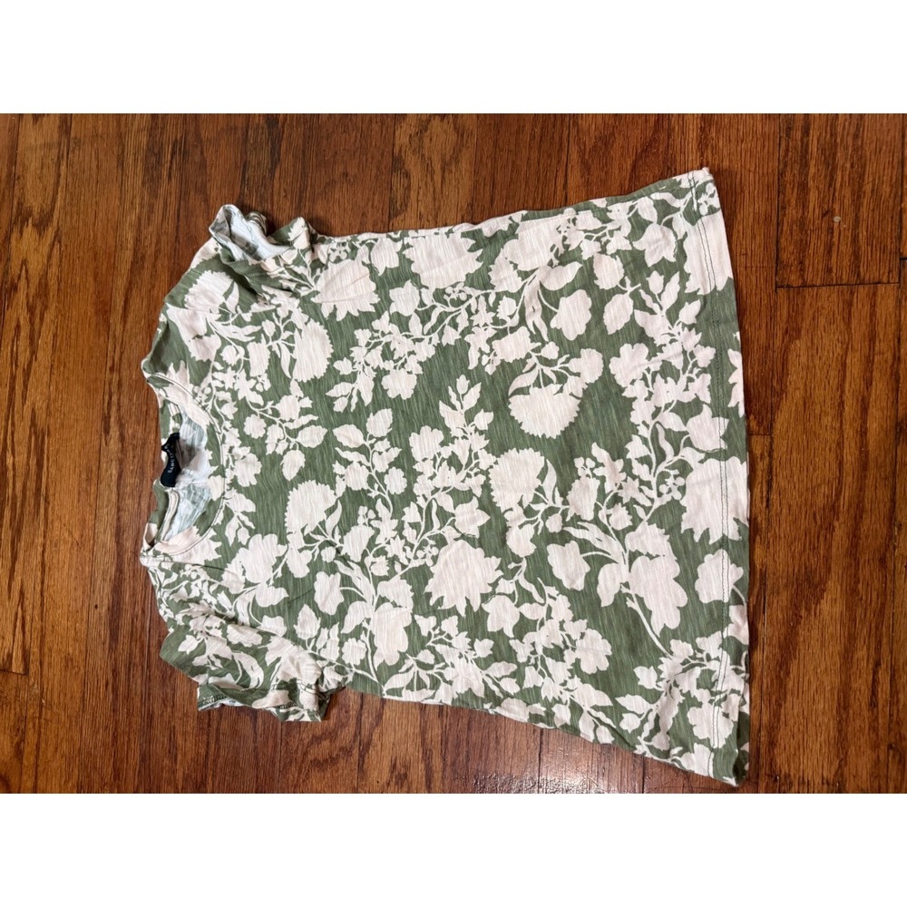 Sanctuary Womens XS Olive Green Floral Short Sleeve Crew Neck T-Shirtt